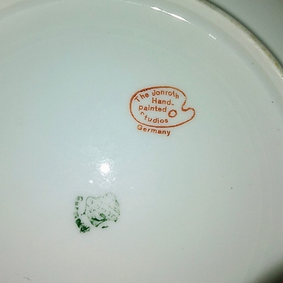 Vintage Jonroth Studios Handpainted Plate - Picture 3 of 3